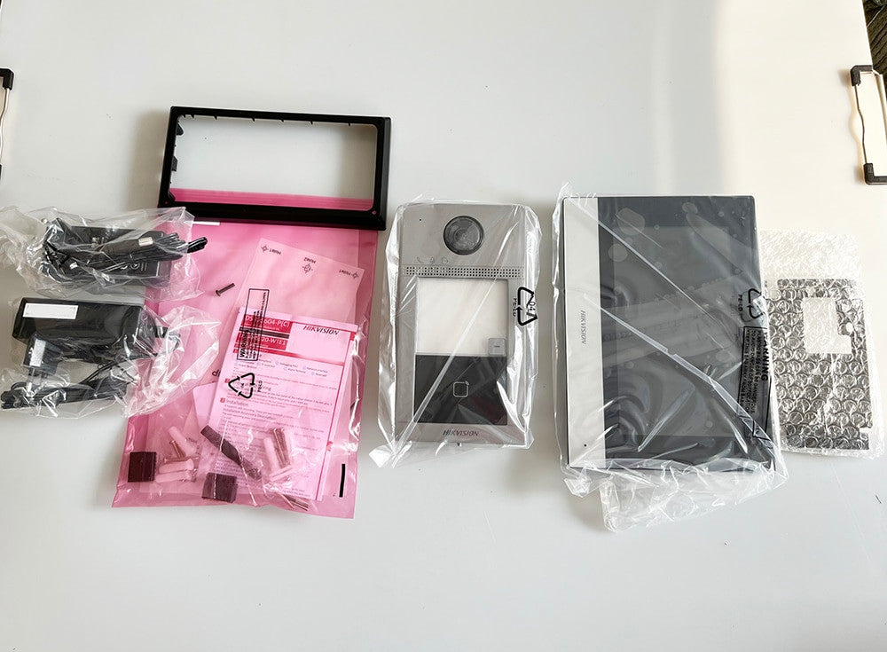 Hikvision WLAN-IP-Türsprechanlagen-Set mit 7-Zoll-Farbbildschirm